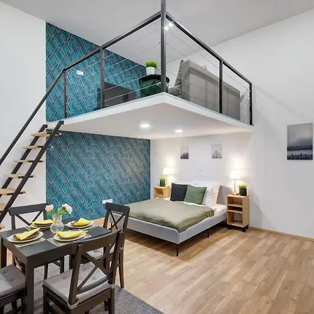 아파트 New - - Comfy